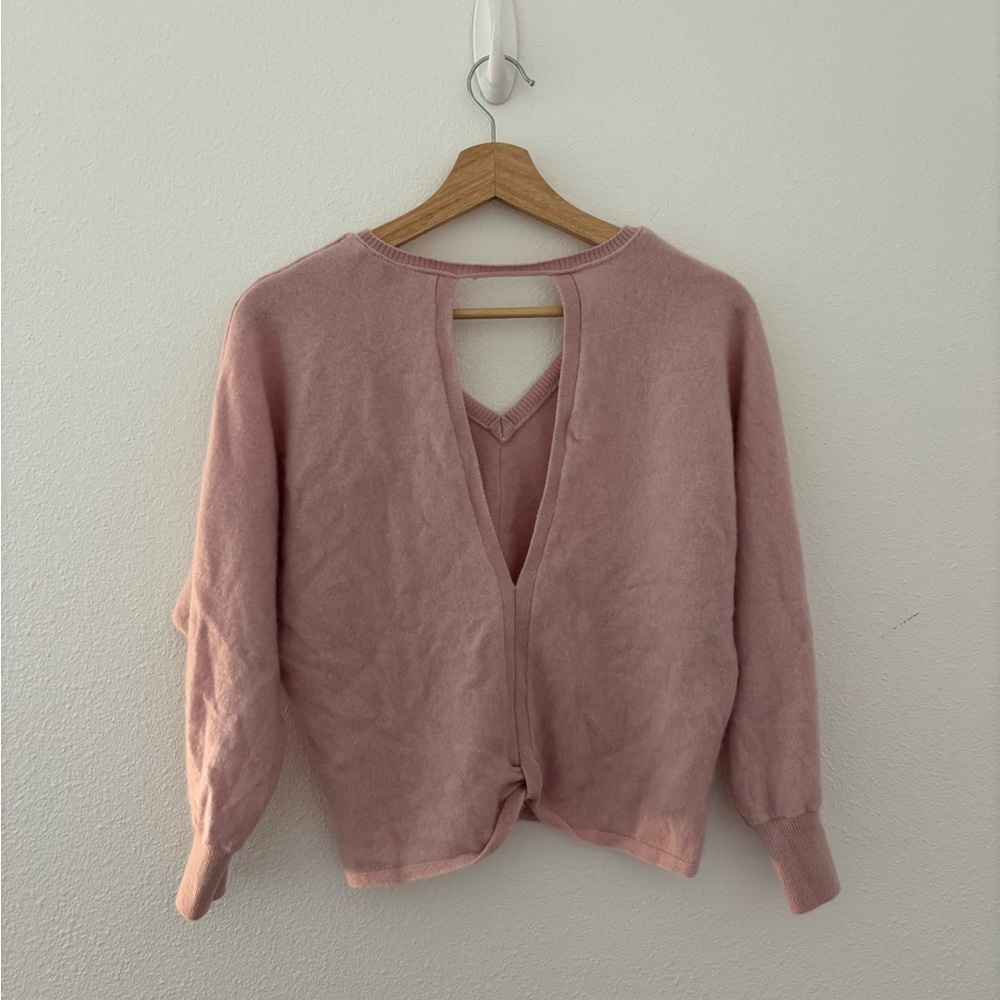 Anthropologie pilcro open back cashmere sweater in pink - Picture 5 of 6